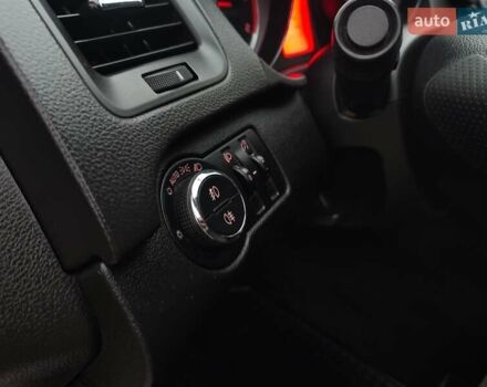 Черный Опель Инсигния, объемом двигателя 2 л и пробегом 265 тыс. км за 5750 $, фото 20 на Automoto.ua