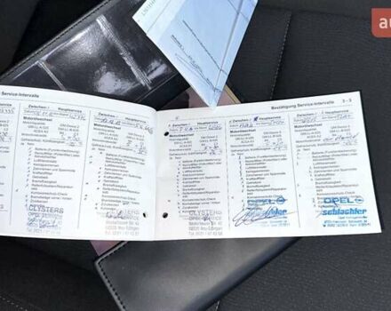 Чорний Опель Інсігнія, об'ємом двигуна 1.8 л та пробігом 189 тис. км за 7700 $, фото 6 на Automoto.ua