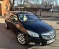 Чорний Опель Інсігнія, об'ємом двигуна 2 л та пробігом 285 тис. км за 6500 $, фото 1 на Automoto.ua
