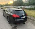 Черный Опель Инсигния, объемом двигателя 2 л и пробегом 320 тыс. км за 7000 $, фото 2 на Automoto.ua