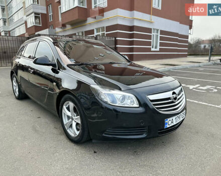 Черный Опель Инсигния, объемом двигателя 2 л и пробегом 194 тыс. км за 7500 $, фото 2 на Automoto.ua