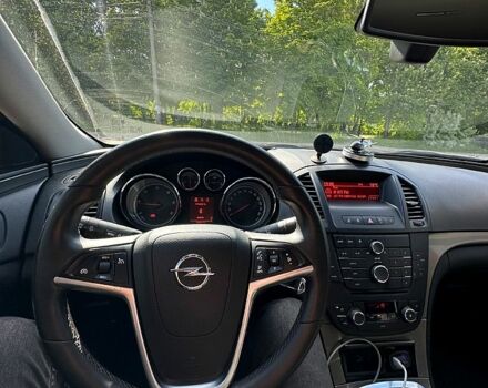 Черный Опель Инсигния, объемом двигателя 2 л и пробегом 296 тыс. км за 7000 $, фото 6 на Automoto.ua