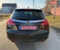 Черный Опель Инсигния, объемом двигателя 1.6 л и пробегом 206 тыс. км за 8000 $, фото 5 на Automoto.ua