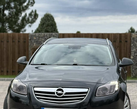 Черный Опель Инсигния, объемом двигателя 2 л и пробегом 292 тыс. км за 5900 $, фото 2 на Automoto.ua