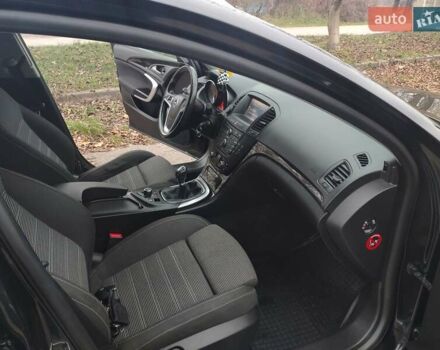 Черный Опель Инсигния, объемом двигателя 2 л и пробегом 265 тыс. км за 5750 $, фото 30 на Automoto.ua