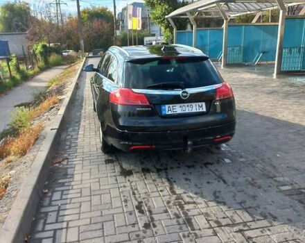 Черный Опель Инсигния, объемом двигателя 1.96 л и пробегом 372 тыс. км за 7200 $, фото 3 на Automoto.ua