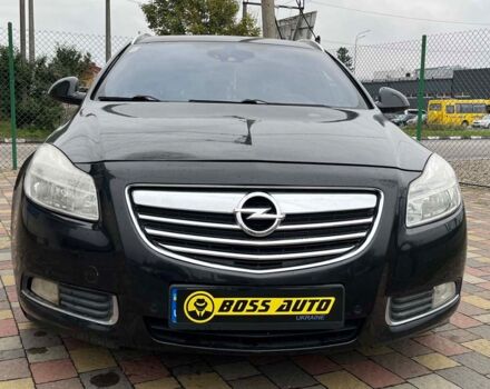 Черный Опель Инсигния, объемом двигателя 2 л и пробегом 237 тыс. км за 6700 $, фото 1 на Automoto.ua