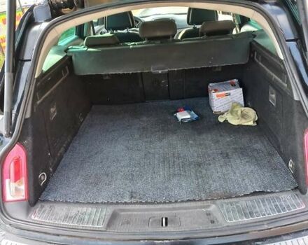 Черный Опель Инсигния, объемом двигателя 1.96 л и пробегом 372 тыс. км за 7200 $, фото 10 на Automoto.ua