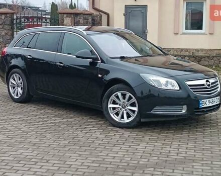 Черный Опель Инсигния, объемом двигателя 2 л и пробегом 215 тыс. км за 7250 $, фото 6 на Automoto.ua