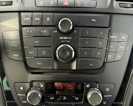 Черный Опель Инсигния, объемом двигателя 1.96 л и пробегом 305 тыс. км за 7999 $, фото 26 на Automoto.ua