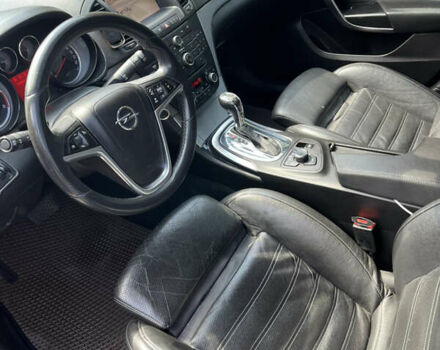 Чорний Опель Інсігнія, об'ємом двигуна 1.96 л та пробігом 245 тис. км за 7800 $, фото 4 на Automoto.ua