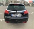 Черный Опель Инсигния, объемом двигателя 1.96 л и пробегом 304 тыс. км за 6789 $, фото 5 на Automoto.ua