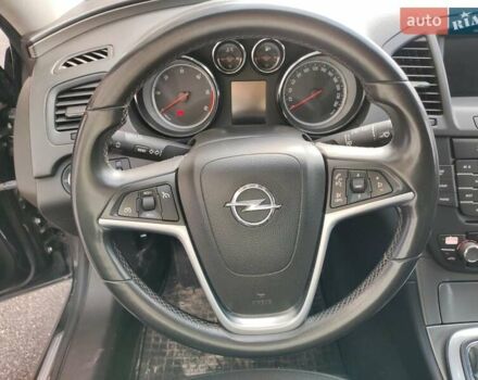 Черный Опель Инсигния, объемом двигателя 2 л и пробегом 278 тыс. км за 7500 $, фото 7 на Automoto.ua