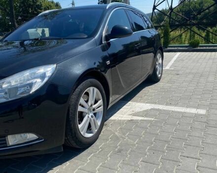 Черный Опель Инсигния, объемом двигателя 2 л и пробегом 250 тыс. км за 6300 $, фото 1 на Automoto.ua