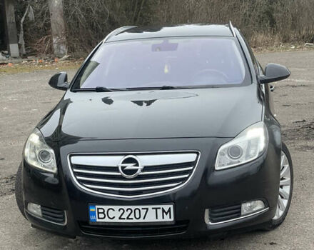 Чорний Опель Інсігнія, об'ємом двигуна 1.96 л та пробігом 276 тис. км за 8000 $, фото 2 на Automoto.ua