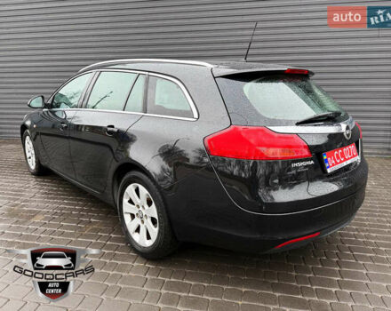 Черный Опель Инсигния, объемом двигателя 1.6 л и пробегом 246 тыс. км за 8000 $, фото 3 на Automoto.ua