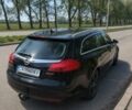 Чорний Опель Інсігнія, об'ємом двигуна 2 л та пробігом 289 тис. км за 6450 $, фото 4 на Automoto.ua