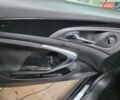 Черный Опель Инсигния, объемом двигателя 2 л и пробегом 337 тыс. км за 6600 $, фото 3 на Automoto.ua