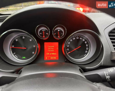 Чорний Опель Інсігнія, об'ємом двигуна 1.96 л та пробігом 324 тис. км за 6900 $, фото 16 на Automoto.ua