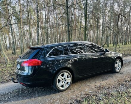 Черный Опель Инсигния, объемом двигателя 2 л и пробегом 97 тыс. км за 8800 $, фото 4 на Automoto.ua