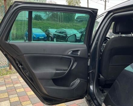 Черный Опель Инсигния, объемом двигателя 2 л и пробегом 237 тыс. км за 6700 $, фото 16 на Automoto.ua