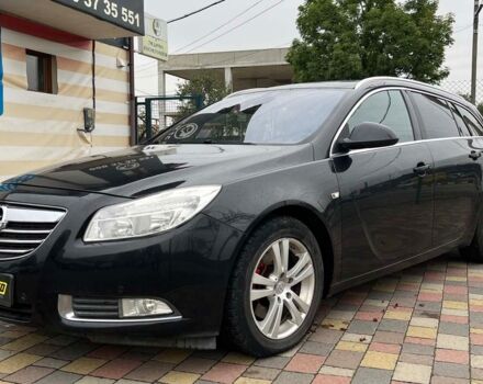 Черный Опель Инсигния, объемом двигателя 2 л и пробегом 237 тыс. км за 6700 $, фото 2 на Automoto.ua