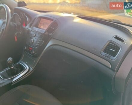 Черный Опель Инсигния, объемом двигателя 1.6 л и пробегом 206 тыс. км за 8000 $, фото 48 на Automoto.ua