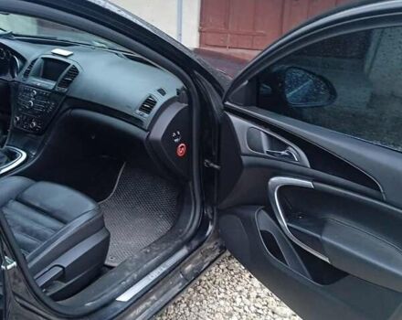 Черный Опель Инсигния, объемом двигателя 1.96 л и пробегом 315 тыс. км за 6300 $, фото 7 на Automoto.ua