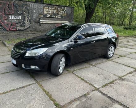 Черный Опель Инсигния, объемом двигателя 2 л и пробегом 269 тыс. км за 7350 $, фото 2 на Automoto.ua