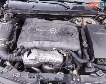 Чорний Опель Інсігнія, об'ємом двигуна 2 л та пробігом 217 тис. км за 9250 $, фото 28 на Automoto.ua