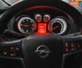 Черный Опель Инсигния, объемом двигателя 1.96 л и пробегом 340 тыс. км за 6400 $, фото 3 на Automoto.ua