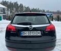 Чорний Опель Інсігнія, об'ємом двигуна 2 л та пробігом 270 тис. км за 6500 $, фото 3 на Automoto.ua