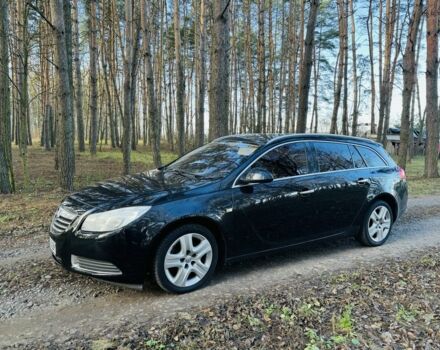 Черный Опель Инсигния, объемом двигателя 2 л и пробегом 97 тыс. км за 8800 $, фото 1 на Automoto.ua