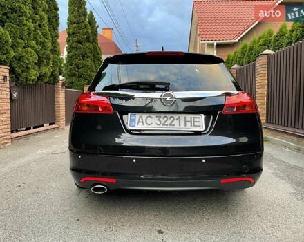 Черный Опель Инсигния, объемом двигателя 2 л и пробегом 307 тыс. км за 8500 $, фото 5 на Automoto.ua