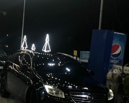 Черный Опель Инсигния, объемом двигателя 2 л и пробегом 360 тыс. км за 6300 $, фото 1 на Automoto.ua