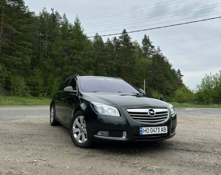 Чорний Опель Інсігнія, об'ємом двигуна 2 л та пробігом 362 тис. км за 8900 $, фото 2 на Automoto.ua