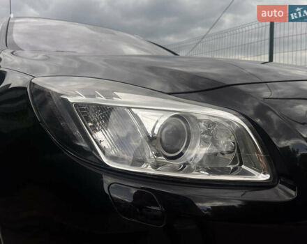 Черный Опель Инсигния, объемом двигателя 1.96 л и пробегом 300 тыс. км за 10400 $, фото 18 на Automoto.ua