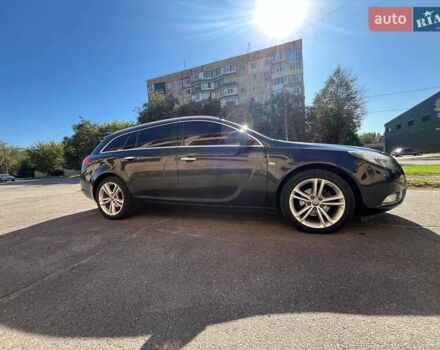 Черный Опель Инсигния, объемом двигателя 1.96 л и пробегом 295 тыс. км за 8900 $, фото 9 на Automoto.ua