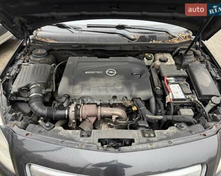 Черный Опель Инсигния, объемом двигателя 1.96 л и пробегом 263 тыс. км за 6500 $, фото 7 на Automoto.ua