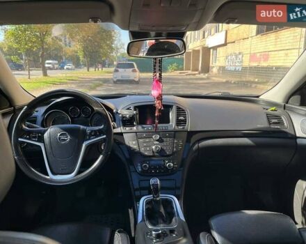 Черный Опель Инсигния, объемом двигателя 1.96 л и пробегом 295 тыс. км за 8900 $, фото 13 на Automoto.ua