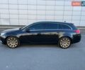 Черный Опель Инсигния, объемом двигателя 2 л и пробегом 305 тыс. км за 8300 $, фото 7 на Automoto.ua