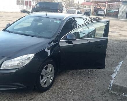 Черный Опель Инсигния, объемом двигателя 2 л и пробегом 400 тыс. км за 7500 $, фото 7 на Automoto.ua