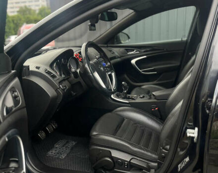 Черный Опель Инсигния, объемом двигателя 1.96 л и пробегом 300 тыс. км за 10400 $, фото 22 на Automoto.ua