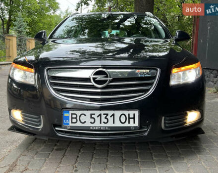 Черный Опель Инсигния, объемом двигателя 1.96 л и пробегом 230 тыс. км за 8500 $, фото 1 на Automoto.ua