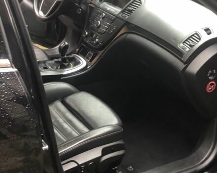 Черный Опель Инсигния, объемом двигателя 2 л и пробегом 360 тыс. км за 6300 $, фото 3 на Automoto.ua