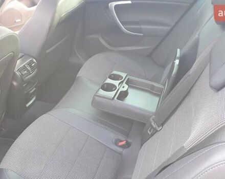 Черный Опель Инсигния, объемом двигателя 1.96 л и пробегом 315 тыс. км за 9000 $, фото 9 на Automoto.ua