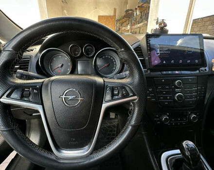 Опель Инсигния 2011 в Тернополе на Automoto.ua Черный Опель Инсигния, объемом двигателя 1.96 л и пробегом 350 тыс. км за 6750 $, фото 18 на Automoto.ua