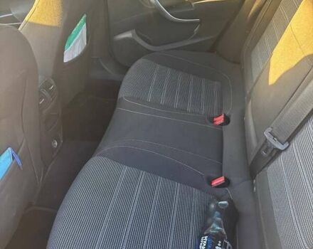 Черный Опель Инсигния, объемом двигателя 1.96 л и пробегом 226 тыс. км за 2900 $, фото 8 на Automoto.ua