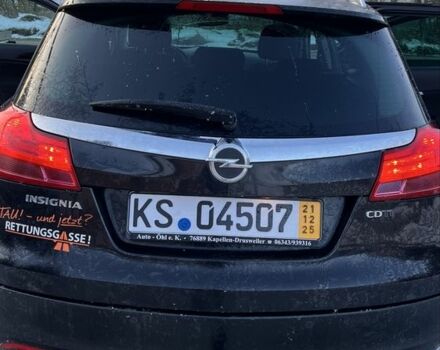Чорний Опель Інсігнія, об'ємом двигуна 2 л та пробігом 273 тис. км за 3775 $, фото 2 на Automoto.ua