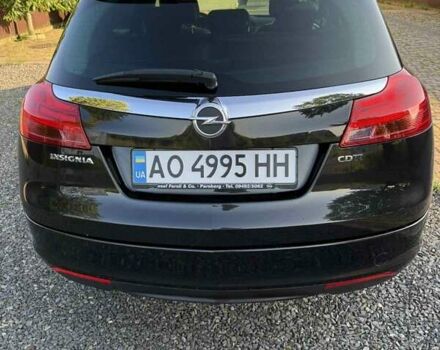 Черный Опель Инсигния, объемом двигателя 1.96 л и пробегом 223 тыс. км за 8300 $, фото 5 на Automoto.ua